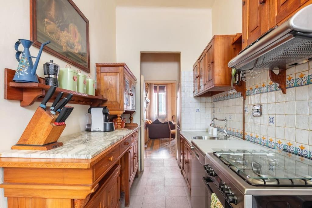 Central Elegant Apartment - Liberty House Bologna Buitenkant foto