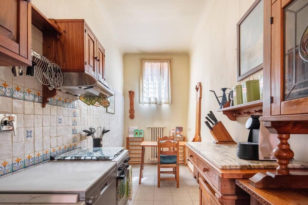 Central Elegant Apartment - Liberty House Bologna Buitenkant foto